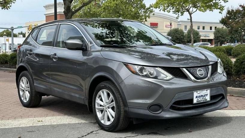 NISSAN ROGUE SPORT 2018 JN1BJ1CR3JW287230 image